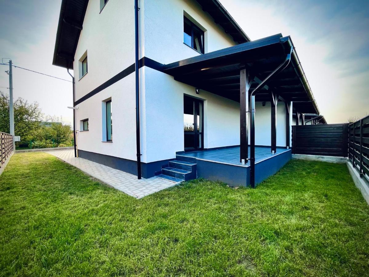 Lisaura Express Estates 아파트 외부 사진