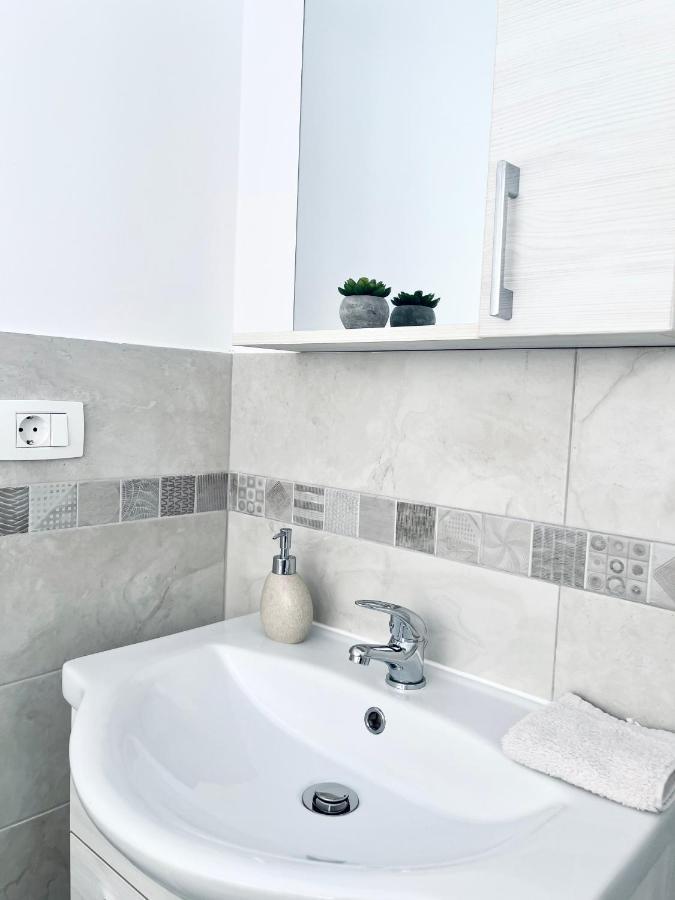 Lisaura Express Estates 아파트 외부 사진